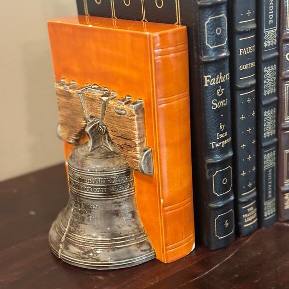 Vintage Liberty Bell Bookends by Duncan Ceramic (1975) – Patriotic Americana - Picture 2 of 7